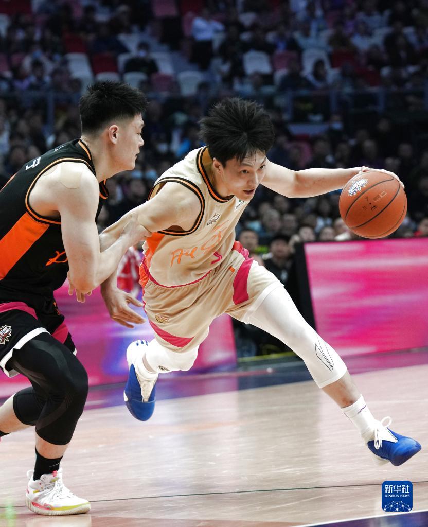 CBA｜全明星赛北区队加时击败南区队 阿不都沙拉木荣膺MVP