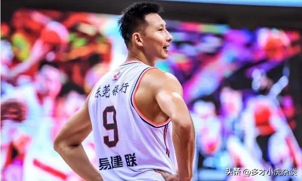 惊人！CBA和NBA年薪差距大，WNBA和WCBA年薪也有差距